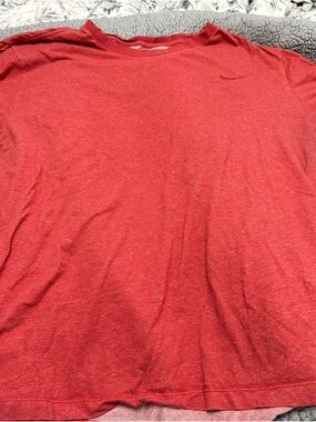 Nike Womens Red Crew Neck Performance T-Shirt